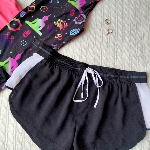 #girlonfire Ladies SM MED Lot - Picture 6 of 8